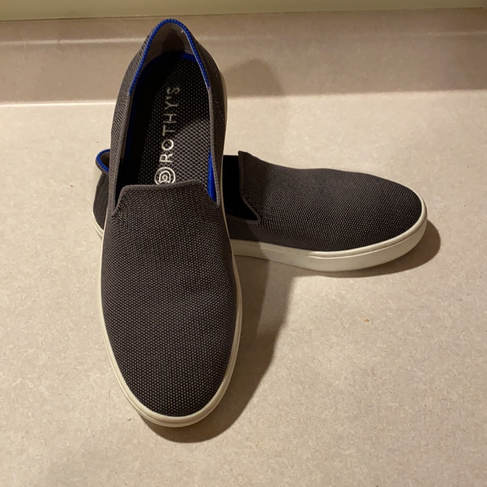 Rothy’s dark grey slip on sneakers, 8.5
